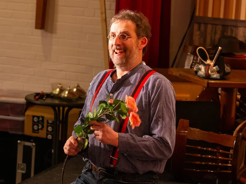 Peter Schneider