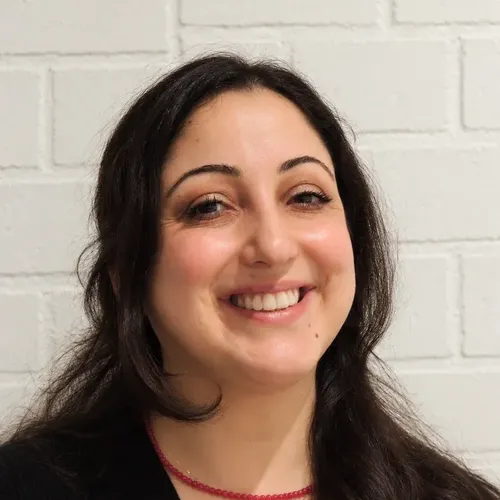 Melike Kizil-Kreisel